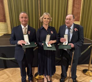 Rangos díjak a Játékszín tagjainak